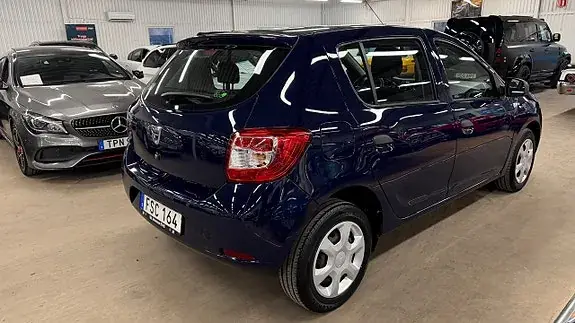 Dacia Sandero 2015 photo 4