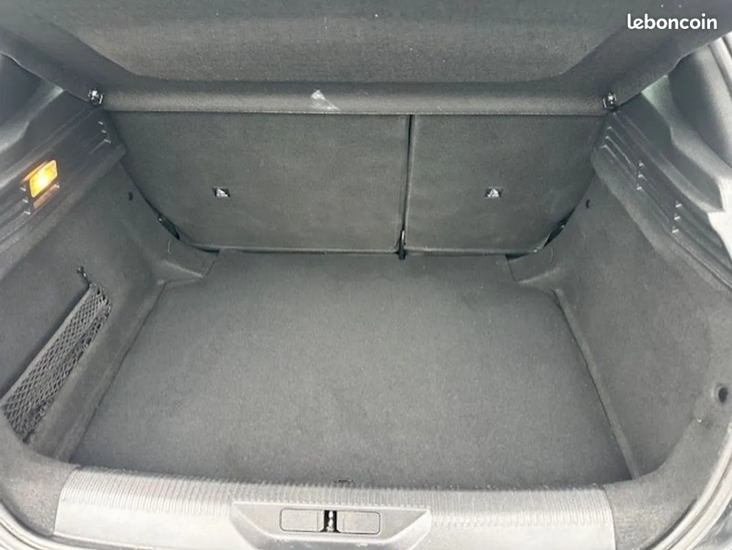 Peugeot 308 2022 photo 5