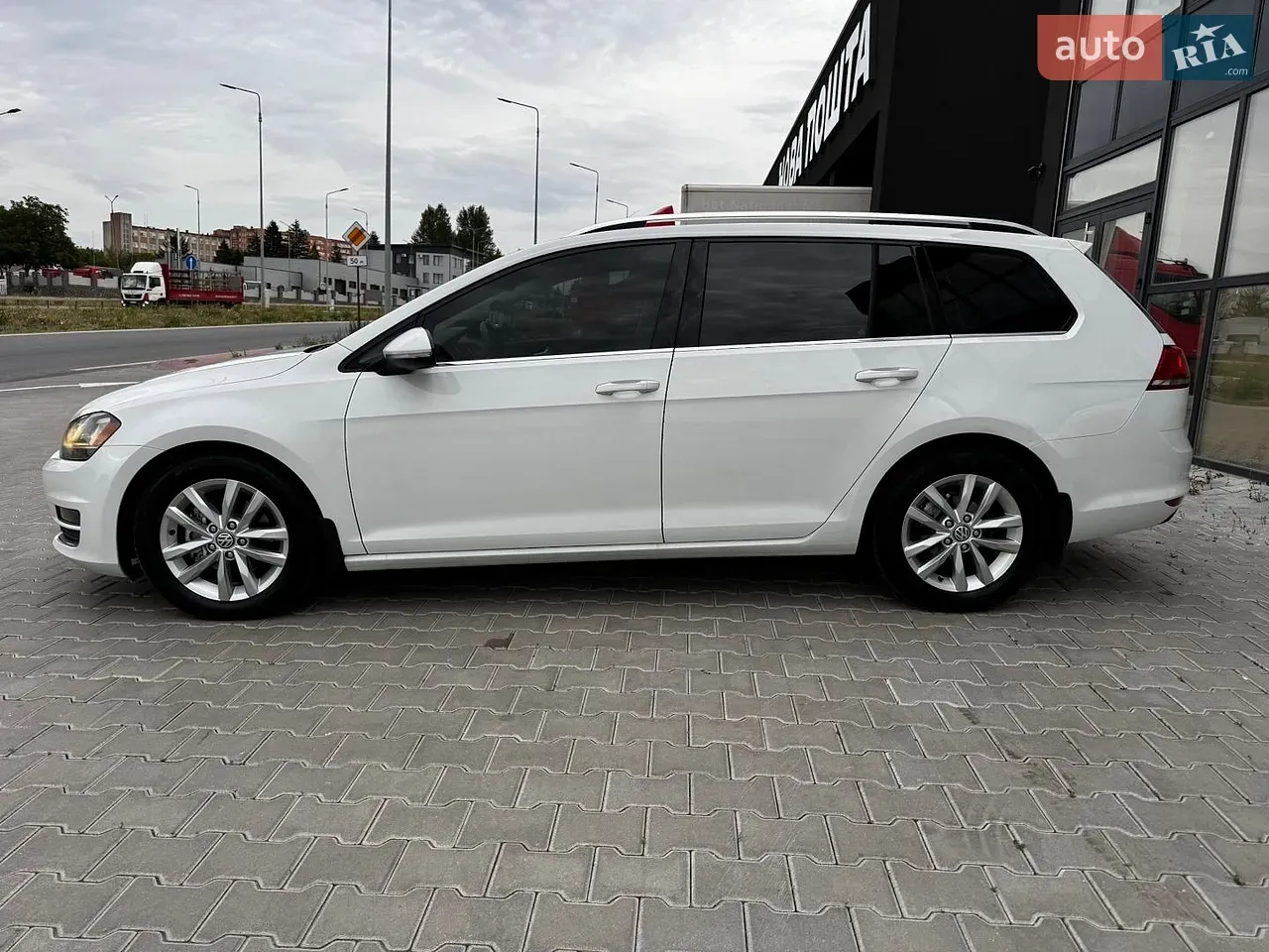 Volkswagen Golf 2015 photo 5