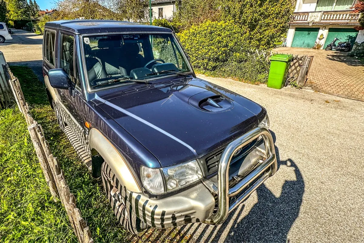 Hyundai Galloper 2000 photo 2
