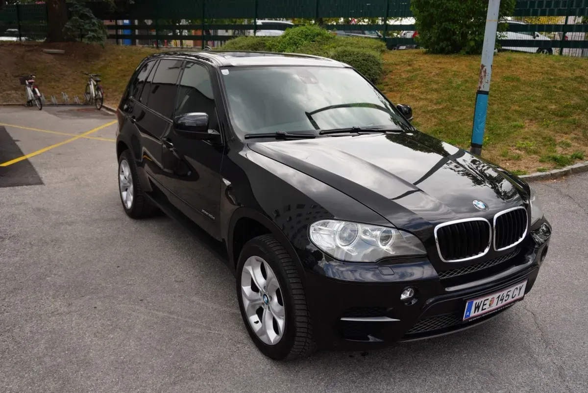 BMW X5 2013 photo 2