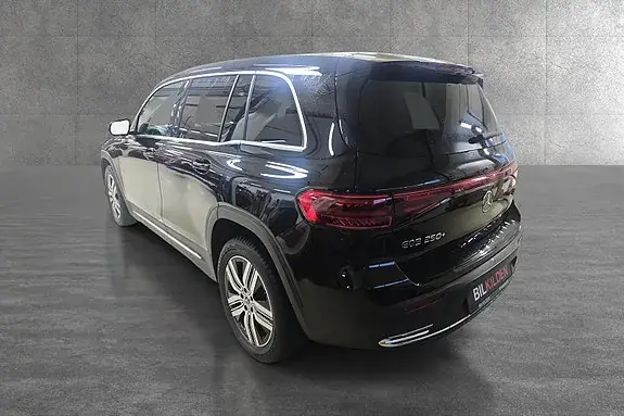 Mercedes-Benz Eqb 2025 photo 3