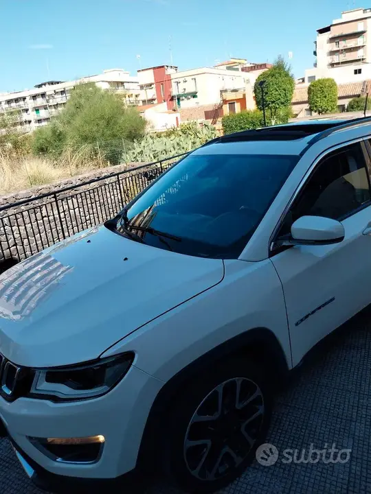 Jeep Compass 2017 photo 2
