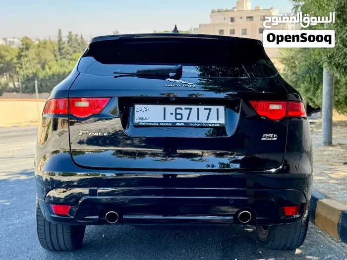 Jaguar F-Pace 2019 photo 4