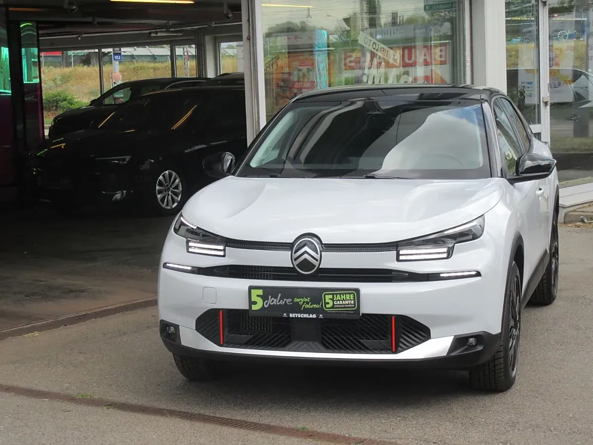 Citroen C4 2025 photo 2