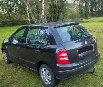 Skoda Fabia 2003 photo 3