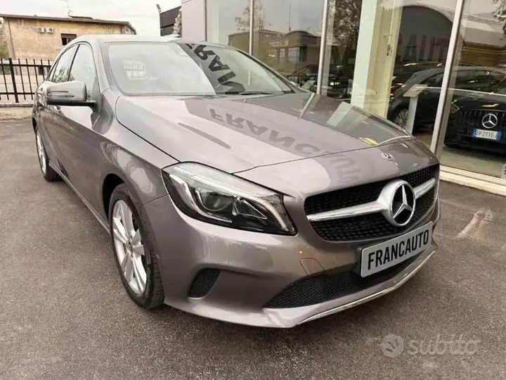 Mercedes-Benz A 2018 photo 3