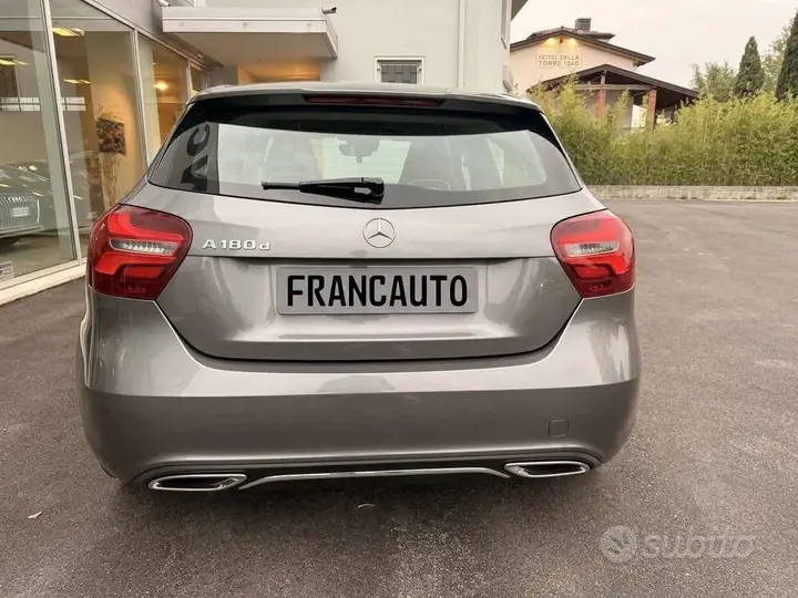 Mercedes-Benz A 2018 photo 5