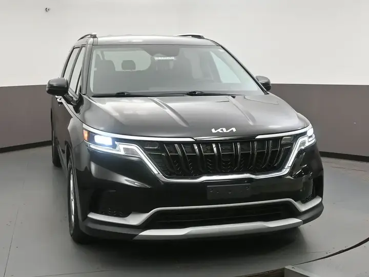Kia Carnival 2022 photo 2