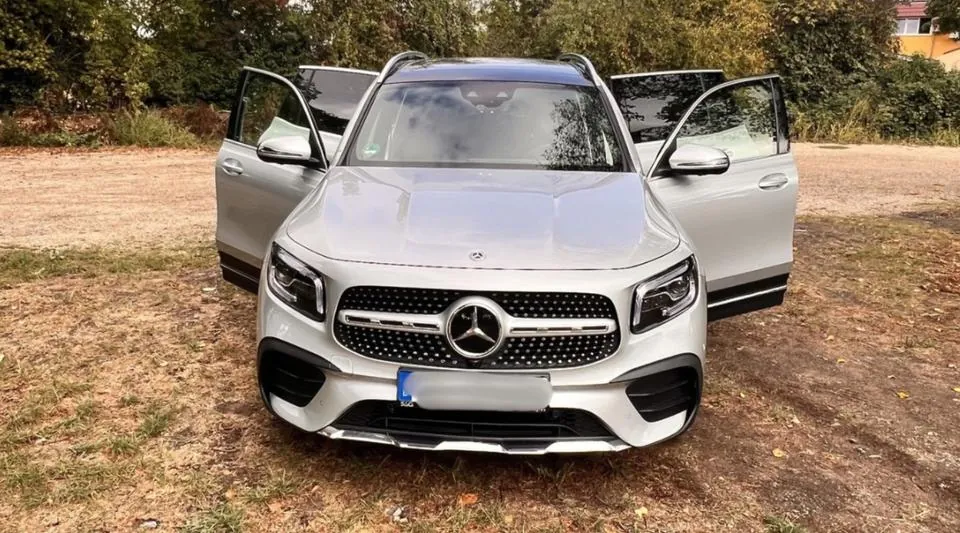 Mercedes-Benz Glb250+