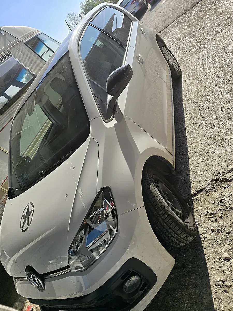 Volkswagen Up