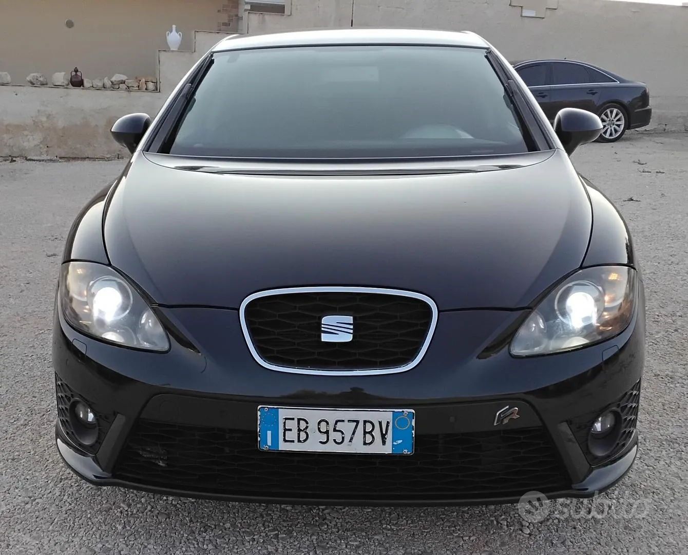 Seat Leon 2010 photo 4