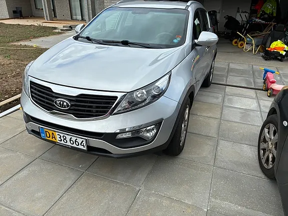 Kia Sportage 2012 photo 2