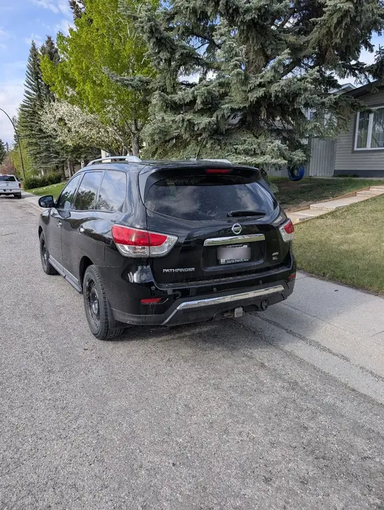 Nissan Pathfinder 2014 photo 2