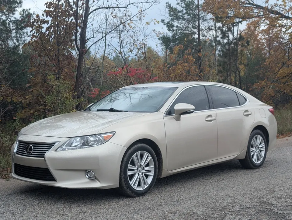 Lexus Es 350 2014 photo 2