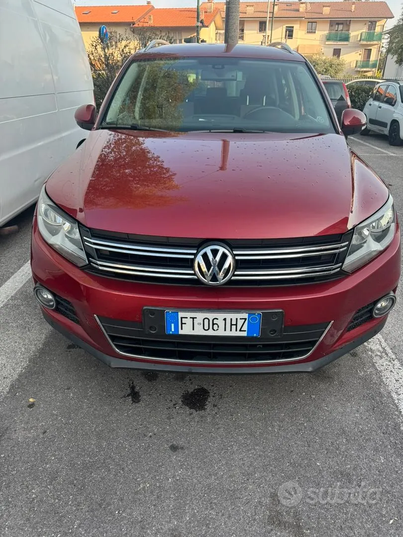Volkswagen Tiguan 2012 photo 2