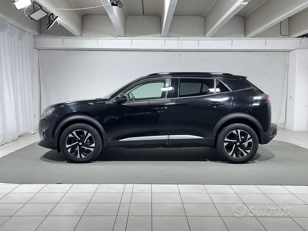 Peugeot 2008 2021 photo 2