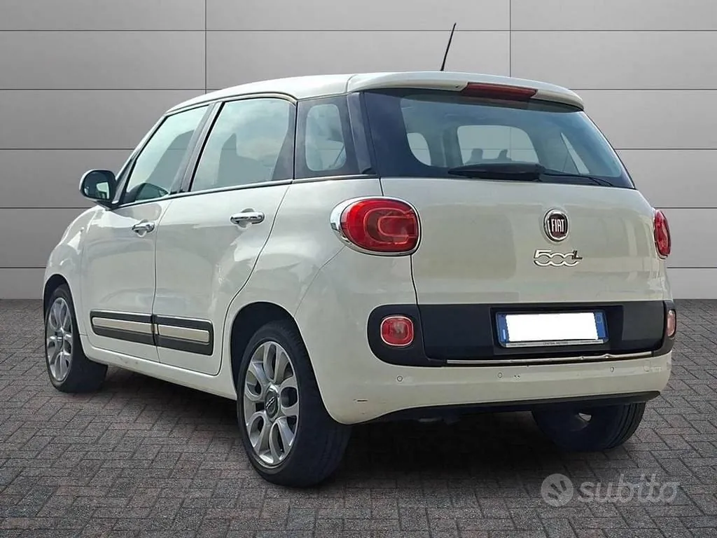 Fiat 500L 2015 photo 2