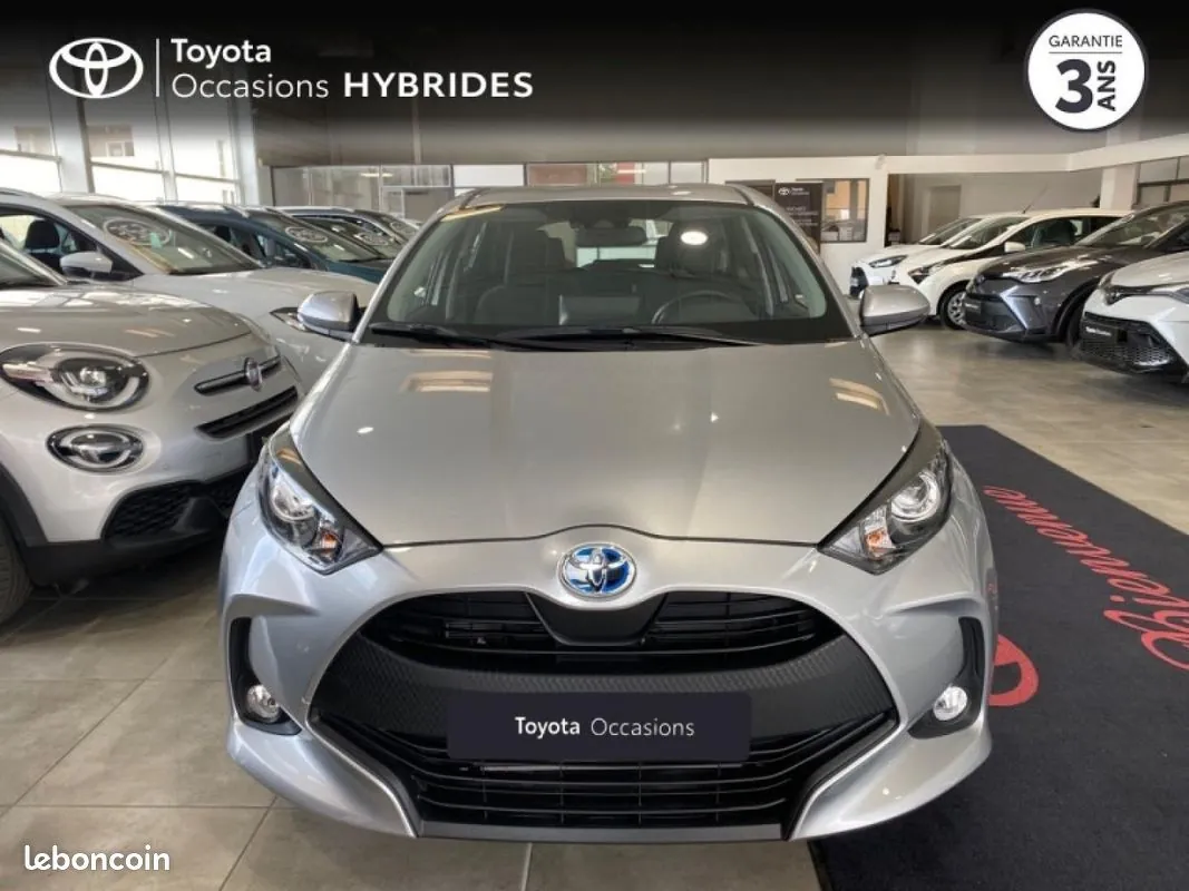 Toyota Yaris 2025 photo 3