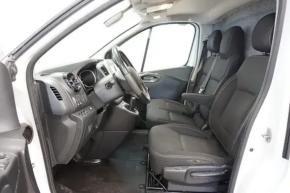 Renault Trafic 2021 photo 5