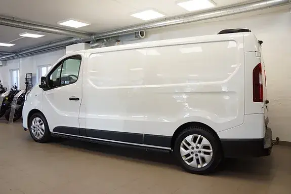 Renault Trafic 2021 photo 3