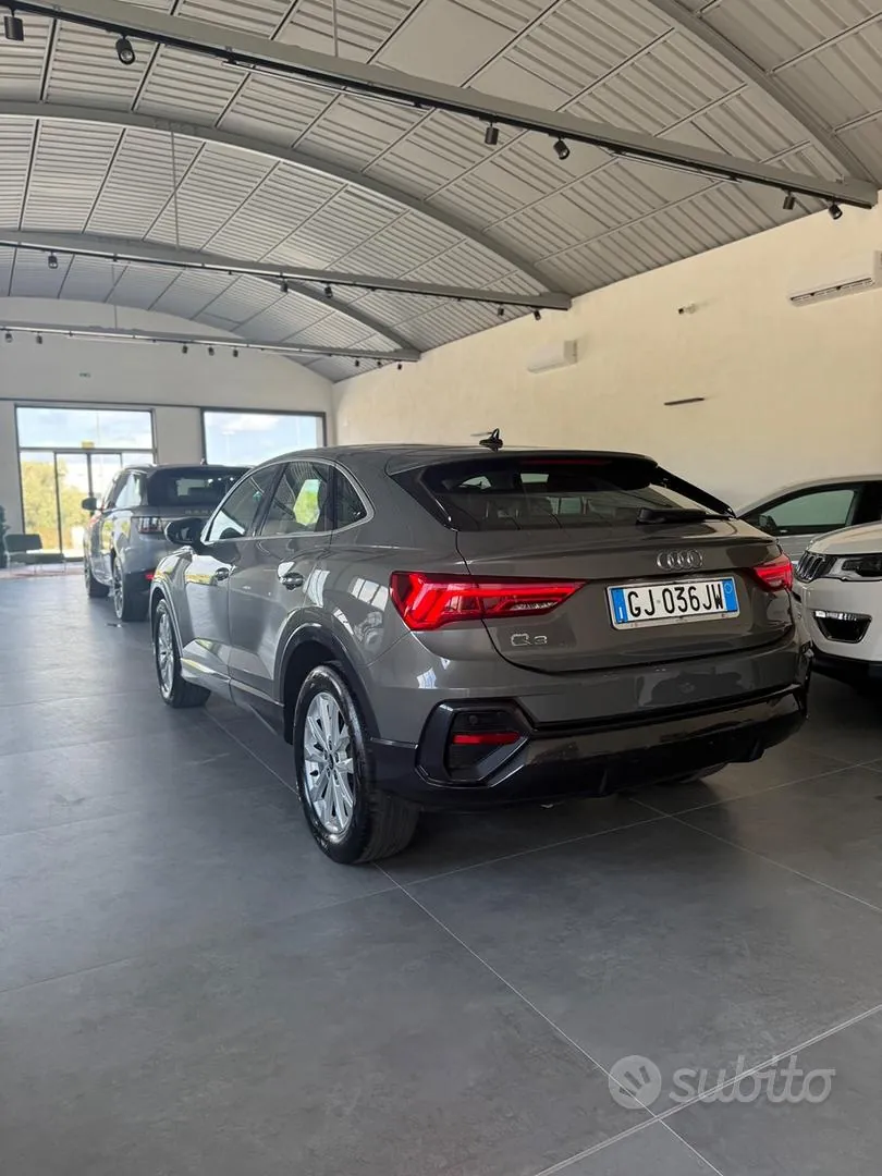 Audi Q3 2022 photo 3