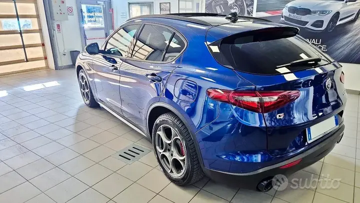 Alfa Romeo Stelvio 2023 photo 4