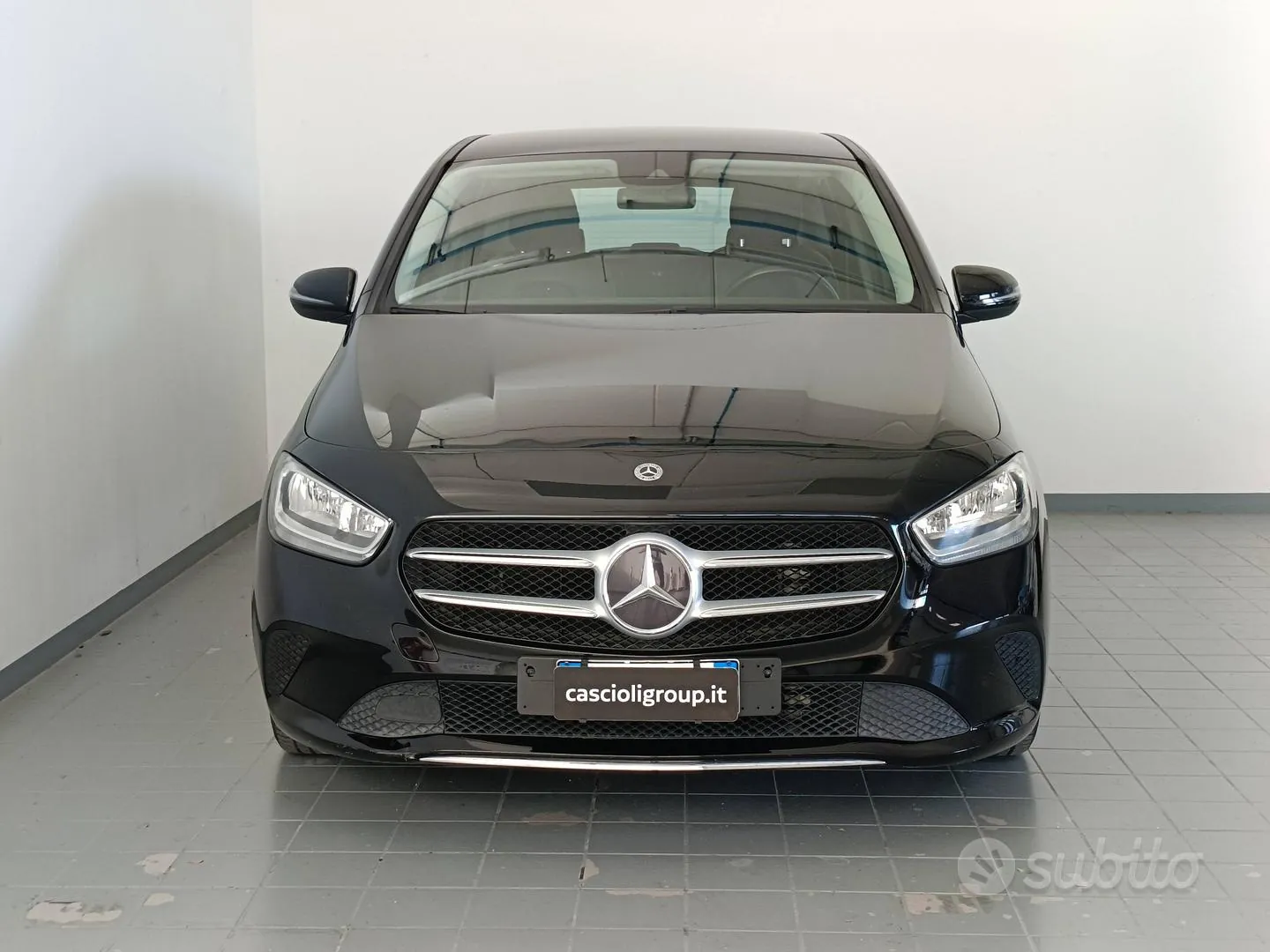 Mercedes-Benz C-Class 2022 photo 2