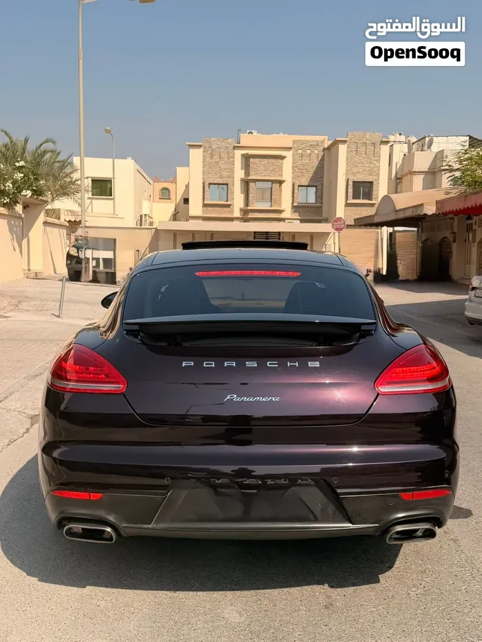 Porsche Panamera 2014 photo 2