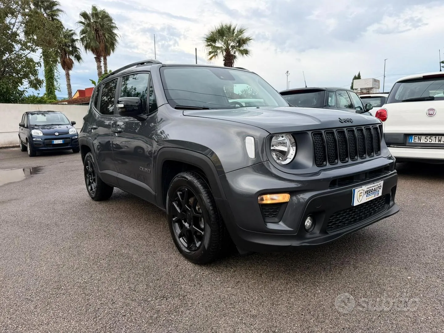 Jeep Renegade 2023 photo 2