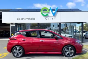 Nissan Leaf 2018 photo 3