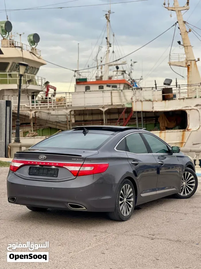 Hyundai Azera 2012 photo 2