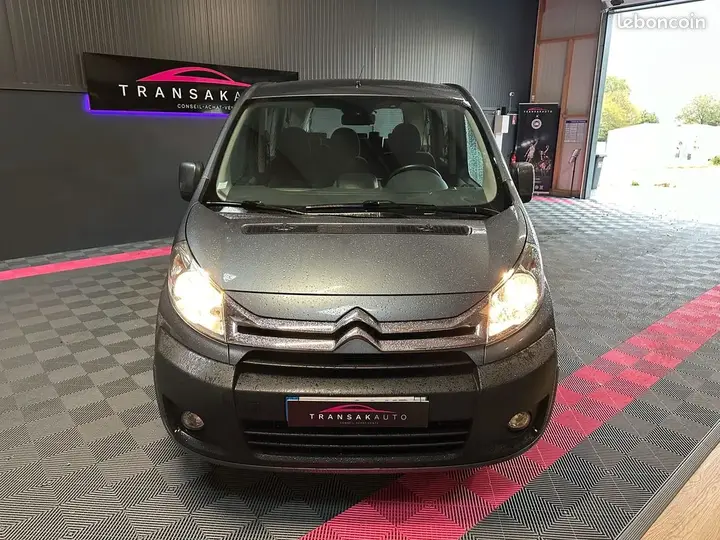Citroen Jumpy 2014 photo 2