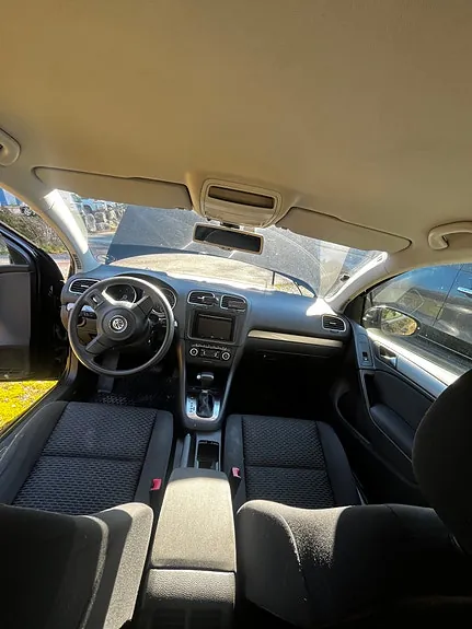 Volkswagen Golf Vi 2011 photo 3
