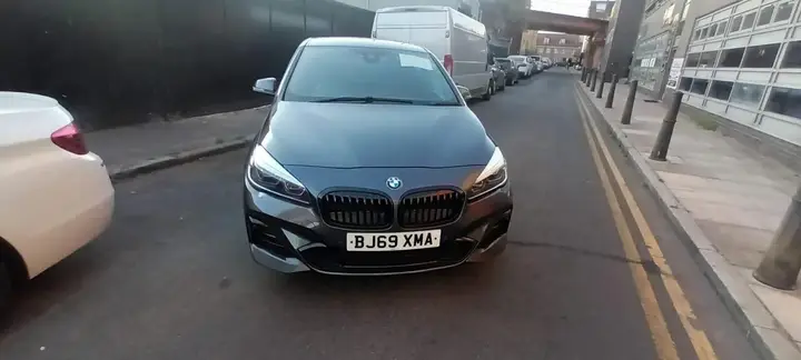BMW 2 Series Active Tourer 2019 photo 2