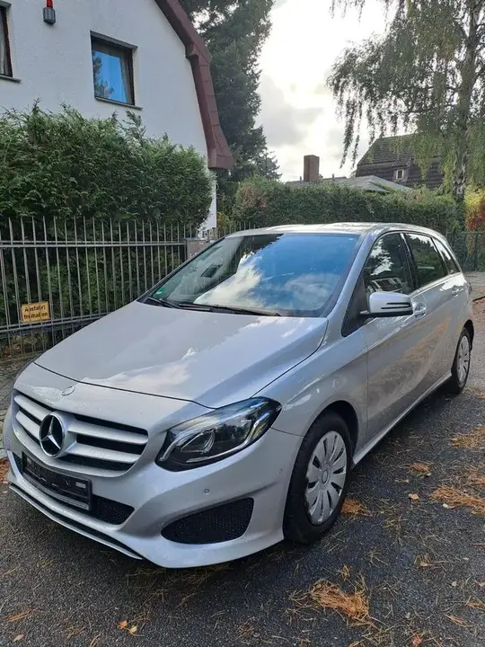 Mercedes-Benz B 200 Urban