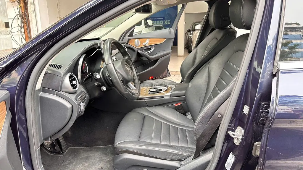 Mercedes-Benz C-Class 2017 photo 3