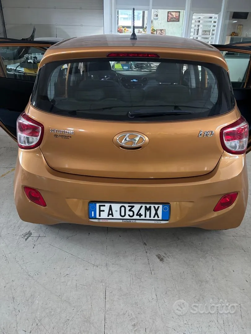 Hyundai I10 2015 photo 3