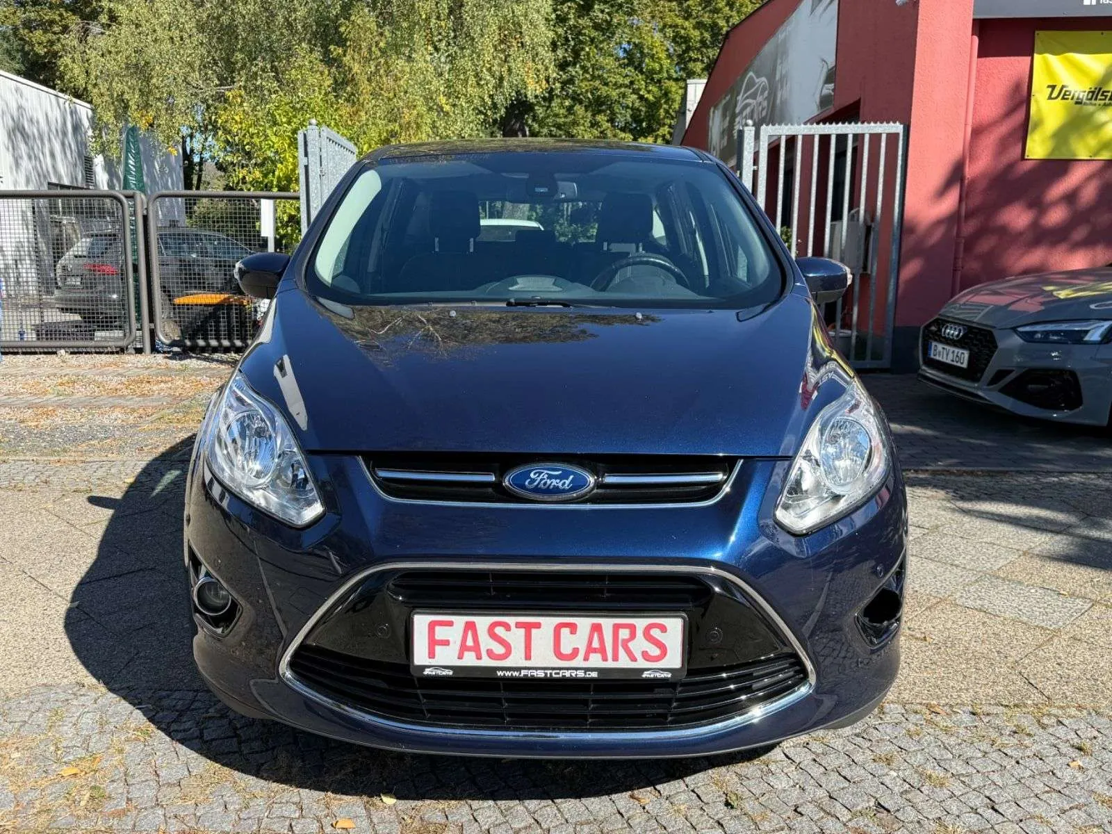 Ford C-Max 2012 photo 3