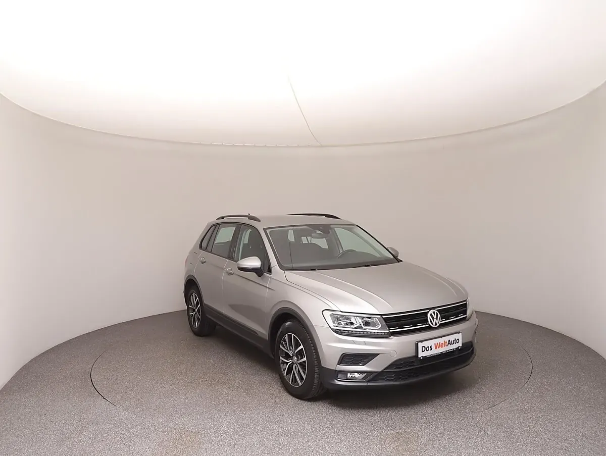 Volkswagen Tiguan 2019 photo 2