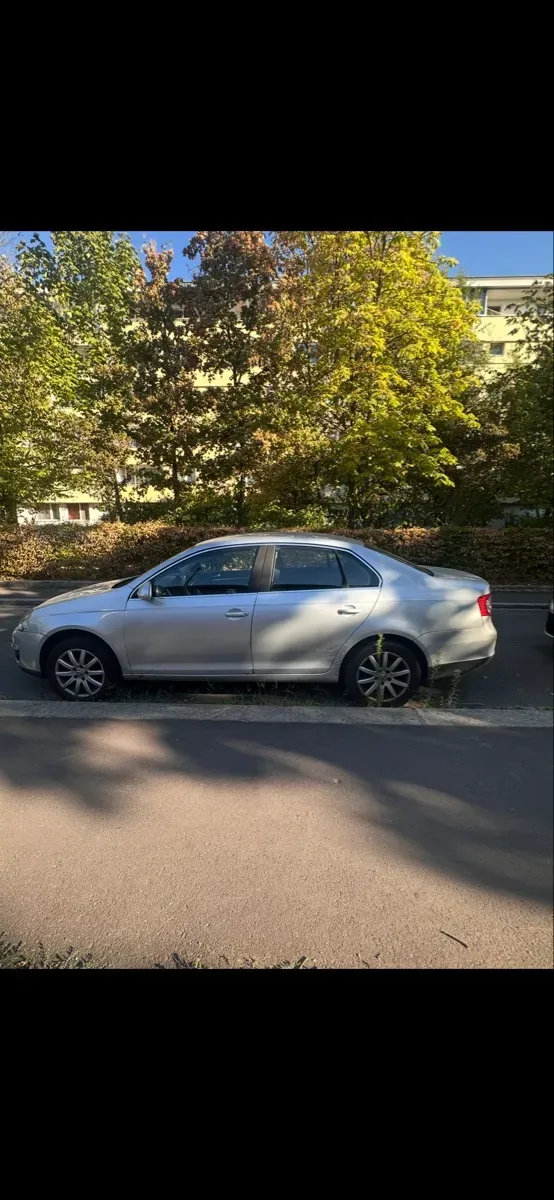 Volkswagen Jetta 2009 photo 3