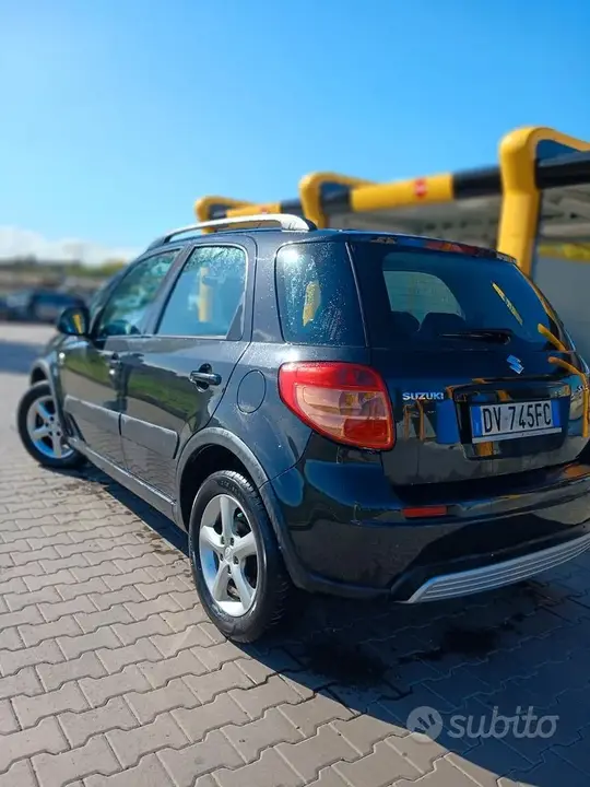 Suzuki Sx4 2010 photo 2