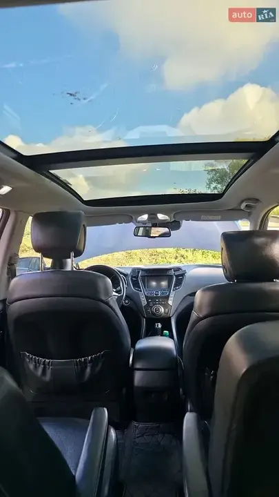 Hyundai Grand Santa Fe 2014 photo 5