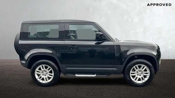 Land Rover Defender 90 2023 photo 5