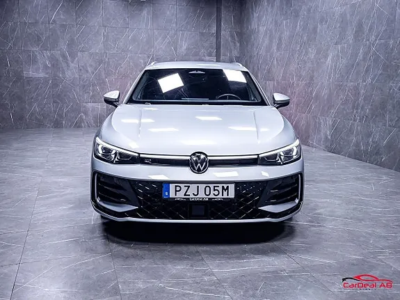 Volkswagen Passat 2025 photo 2