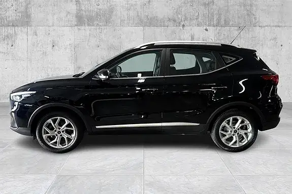 MG Zs Ev 2023 photo 2