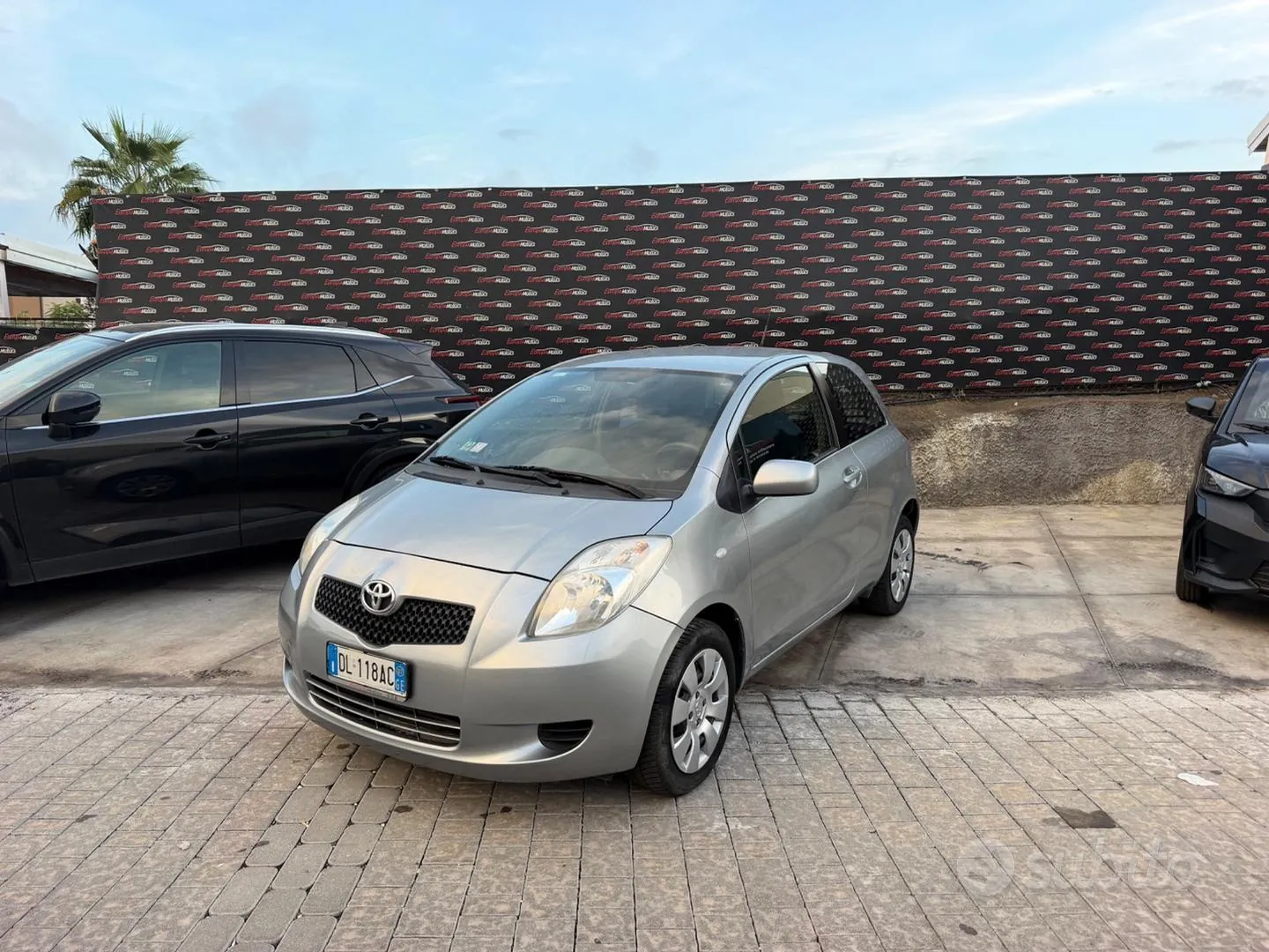 Toyota Yaris 2007 photo 2
