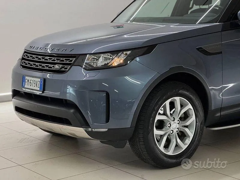 Land Rover Discovery 2018 photo 3