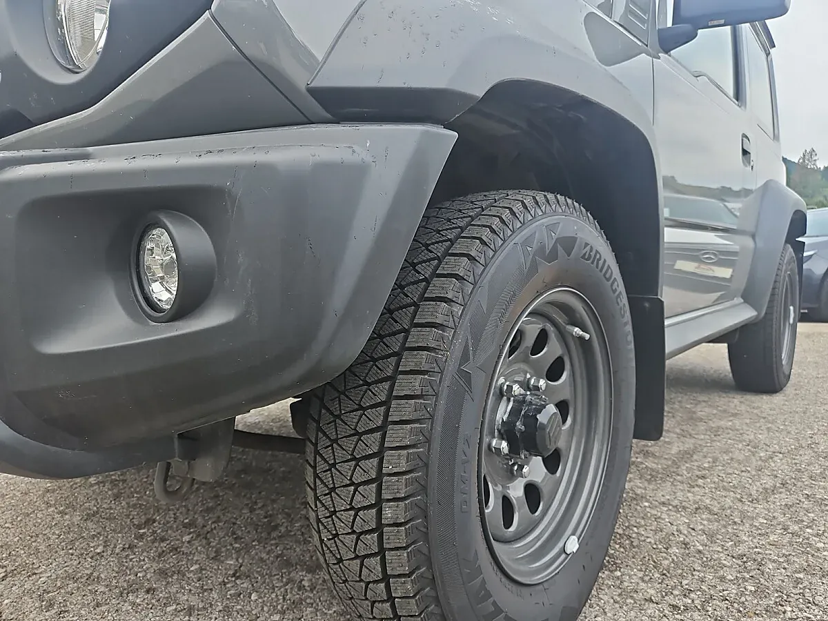 Suzuki Jimny 2022 photo 3