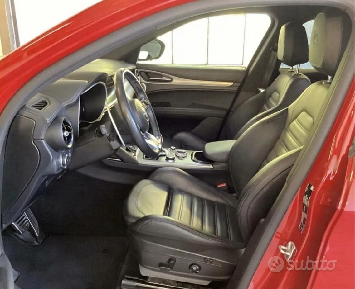 Alfa Romeo Stelvio 2024 photo 5